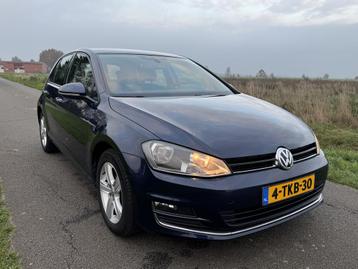 Volkswagen Golf 1.4 TSI Highline NAVI/ECC/CRUISE/ NL-AUTO! beschikbaar voor biedingen