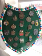 Schild met Duitse penningen schutterij, Ophalen of Verzenden