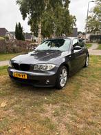 BMW 1-Serie 2.0 118I 2005 Grijs, Auto's, BMW, 1-Serie, 1995 cc, 4 cilinders, 129 pk