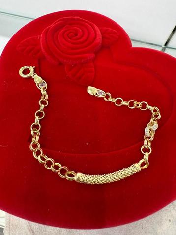 Prachtige 14 karaats gouden armband beschikbaar voor biedingen