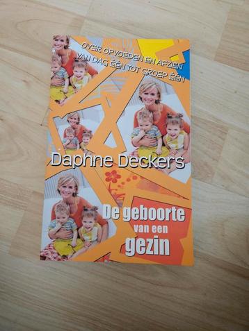 Daphne Deckers - De geboorte van een gezin beschikbaar voor biedingen