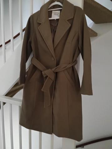 Cream Jas - Maat 40 (M L) beschikbaar voor biedingen