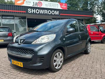 Peugeot 107 1.0 12V 5DR 2010 Grijs beschikbaar voor biedingen