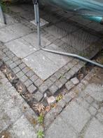 Gratis af te halen stoeptegels, koppelstenen en 40x60, Tuin en Terras, Tegels en Klinkers, Gebruikt, Ophalen of Verzenden, 10 m² of meer