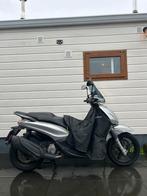 Beverly 350 2020 12k km | Malossi | Handvatverw | beenkleed, Motoren, Scooter, Handvatverwarming, Particulier, Minimaal motorrijbewijs A2