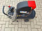 Ferm compressor, Doe-het-zelf en Verbouw, Compressors, Ophalen, Gebruikt, 6 tot 10 bar, Minder dan 200 liter/min