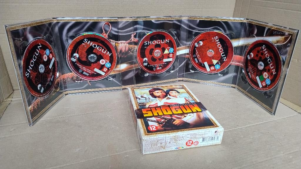 5 DVD box set Shogun van James Clavell, Drama, Ophalen of Verzenden, Zo goed als nieuw, Voor 1940
