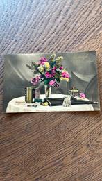Felicitatie. Fotokaart. Tafel met bloemen en cadeaux, Ophalen of Verzenden, 1920 tot 1940, Gelopen, Overige thema's