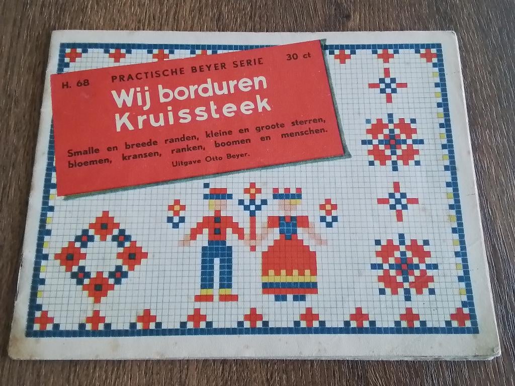 Wij borduren kruissteek, Ophalen of Verzenden, Zo goed als nieuw, Handborduren, Patroon