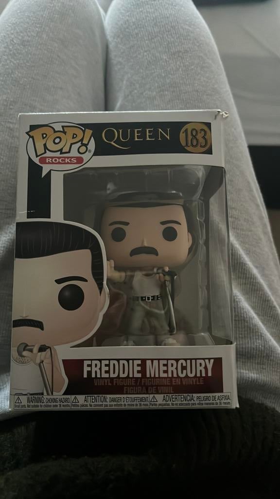 Queen freddie mercury, Ophalen of Verzenden, Zo goed als nieuw, Actiefiguur of Pop