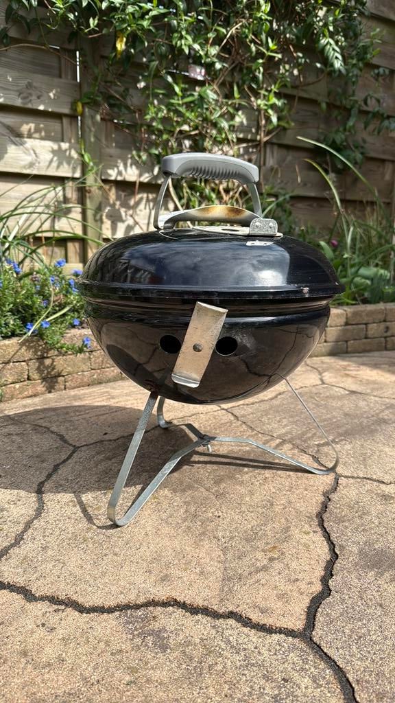 Weber smokey Joe houtskool bbq, Tuin en Terras, Houtskoolbarbecues, Ophalen, Gebruikt