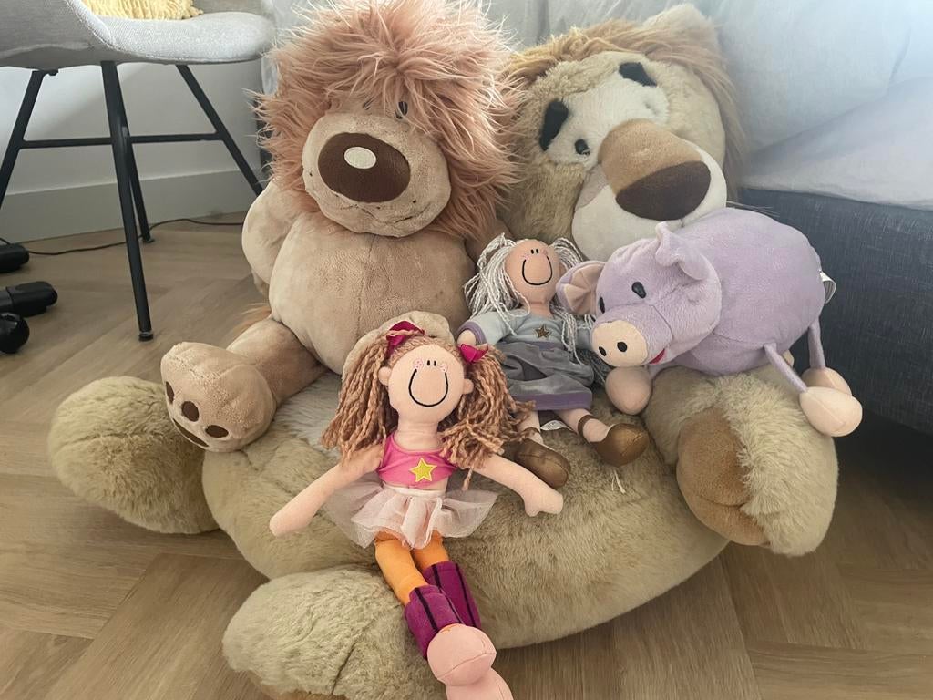 Knuffels, Ophalen, Zo goed als nieuw