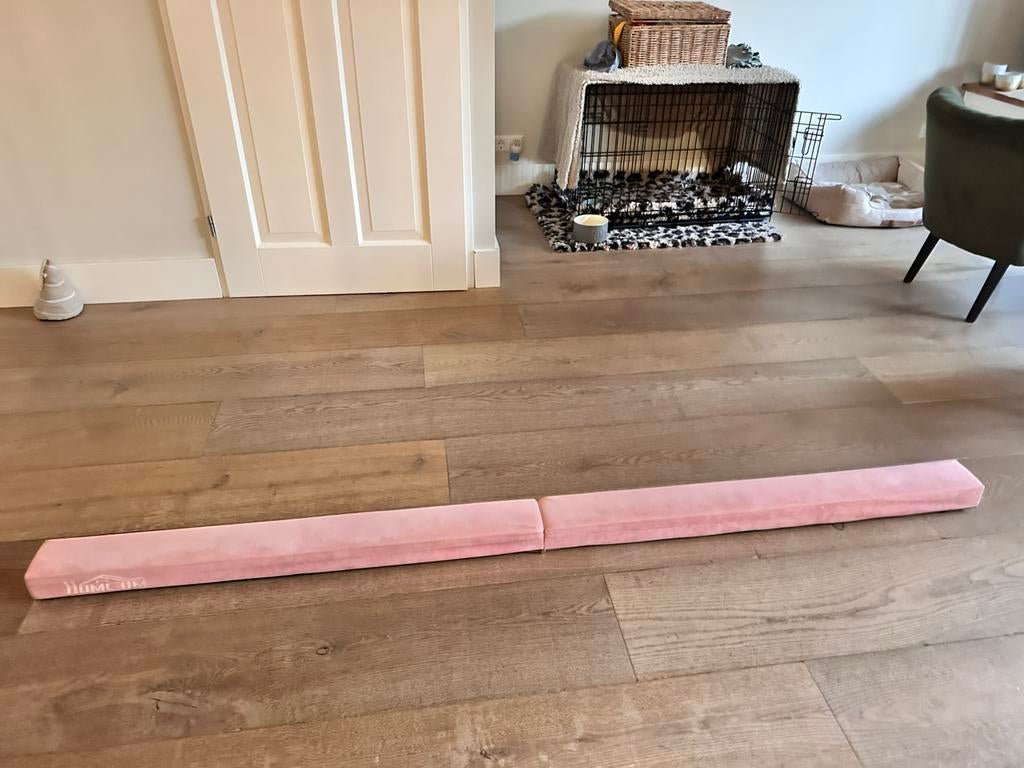 Inklapbare turn balk roze (zacht), Sport en Fitness, Turnen, Maat 36 t/m 42, Ophalen of Verzenden, Zo goed als nieuw, Overige typen