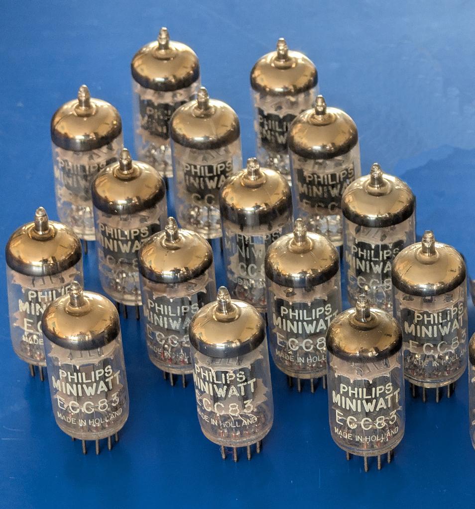ECC83 Philips, 16 stuks, Audio, Tv en Foto, Buizenversterkers, Buis of Buizen, Ophalen