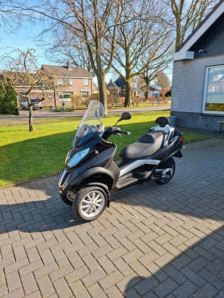 Piaggio MP3 300cc scooter autorijbewijs, Motoren, Motoren | Piaggio, Particulier, Scooter, Ophalen