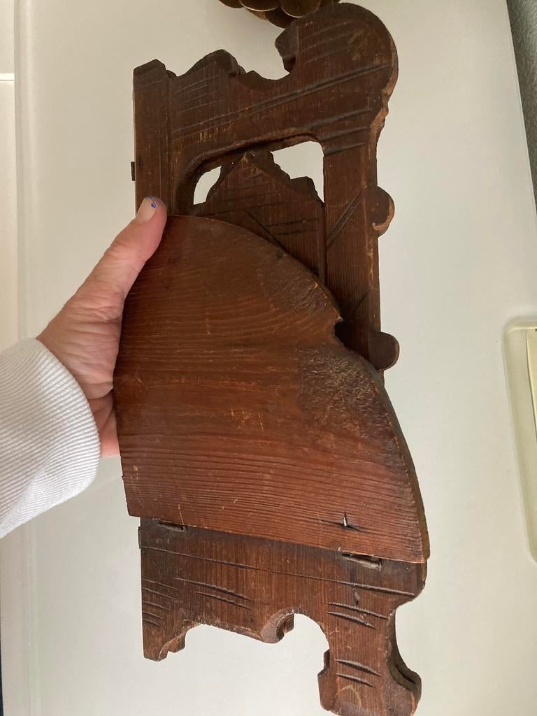 Vintage/antiek hoeksokkeltje, hoekplankje, console, sokkel., Antiek en Kunst, Antiek | Woonaccessoires, Ophalen