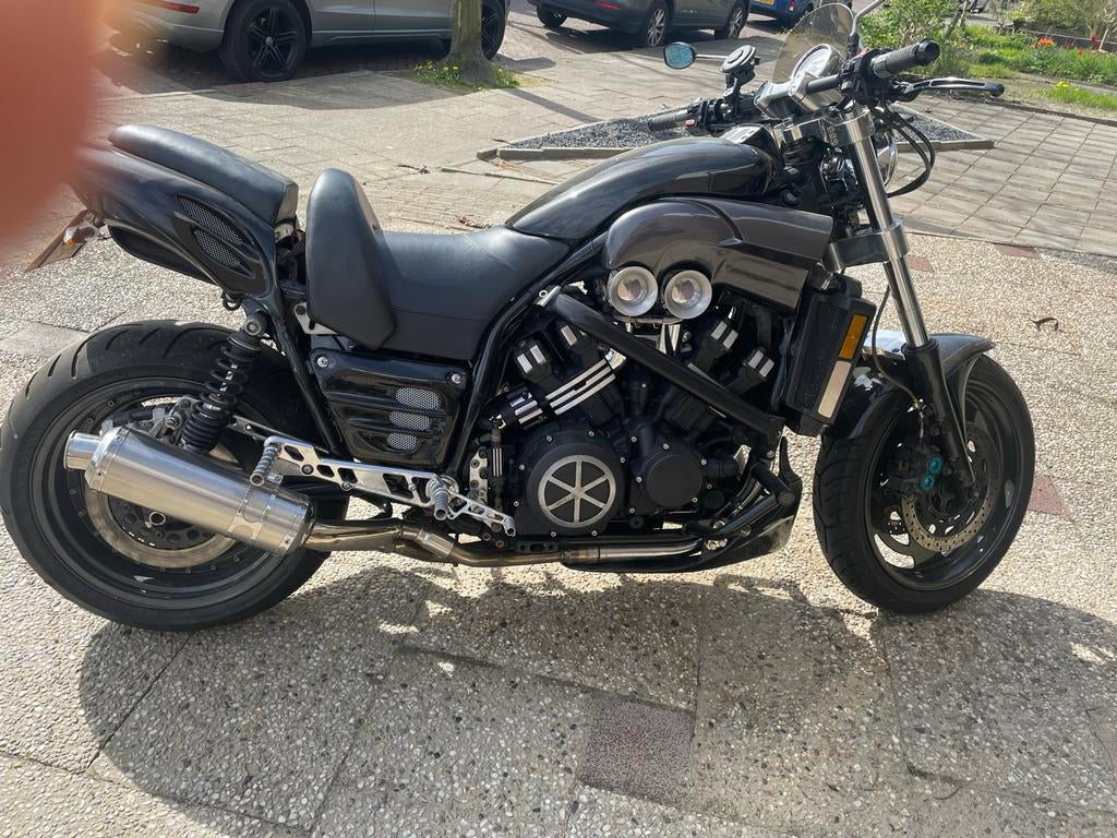 Yamaha V-Max: 1200, Sportuitlaat, 4 cilinders, Motorrijbewijs A, Gebruikt
