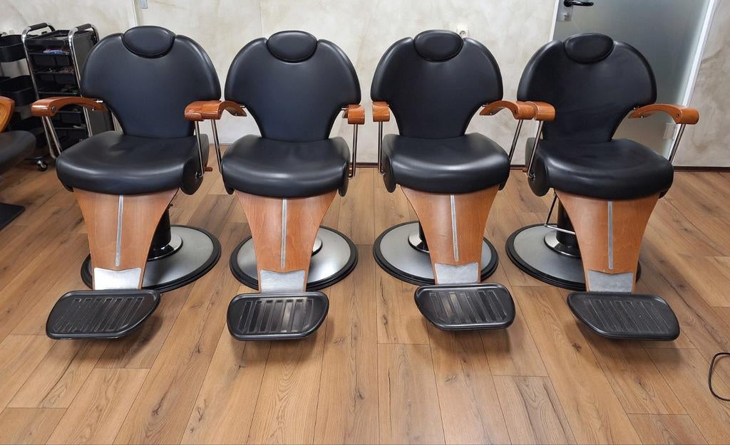 Professionele kappersstoel met houten armleuningen, Ophalen of Verzenden, Zwart, Gehele gezicht