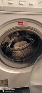 Miele W2523 Wasmachine - 5 kg, 1600 toeren, Wit, Ophalen, Gebruikt, 4 tot 6 kg, 1600 toeren of meer