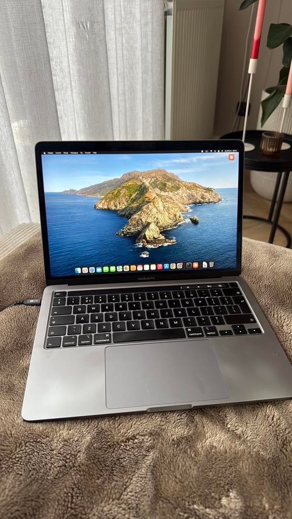 MacBook Pro (13-inch, 2020) 16 GB RAM Touchbar, Gebruikt, 256 GB, Qwerty, 13 inch