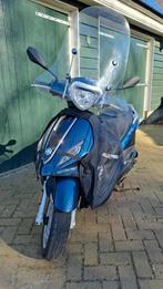 Piaggio new fly 2018 midnight blue, Fietsen en Brommers, Scooters | Piaggio, Ophalen, Gebruikt, Benzine, Overige modellen