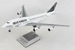 Boeing 747 Jumbo Jet Iron Maiden Ed Force One Herpa 571609, Herpa Miniaturmodelle GmbH Leonrodstraße 46-47 herpa@herpa.de, Verzenden