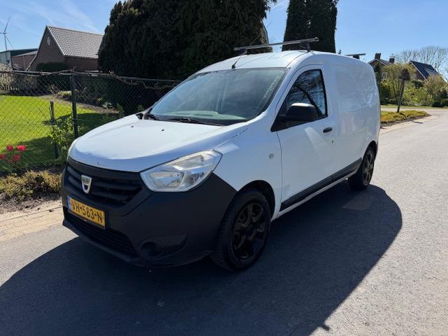 Dacia Dokker 1.5 dCi 75 AIRCO / APK 03-2027 / DAKDRAGERS / E, Euro 5, Gebruikt, 4 cilinders, Origineel Nederlands