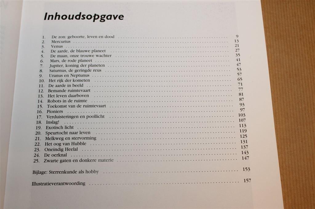 Reis door de Ruimte — Astronomie Uitleg & Inzicht, Ophalen of Verzenden, Gelezen, Natuurwetenschap