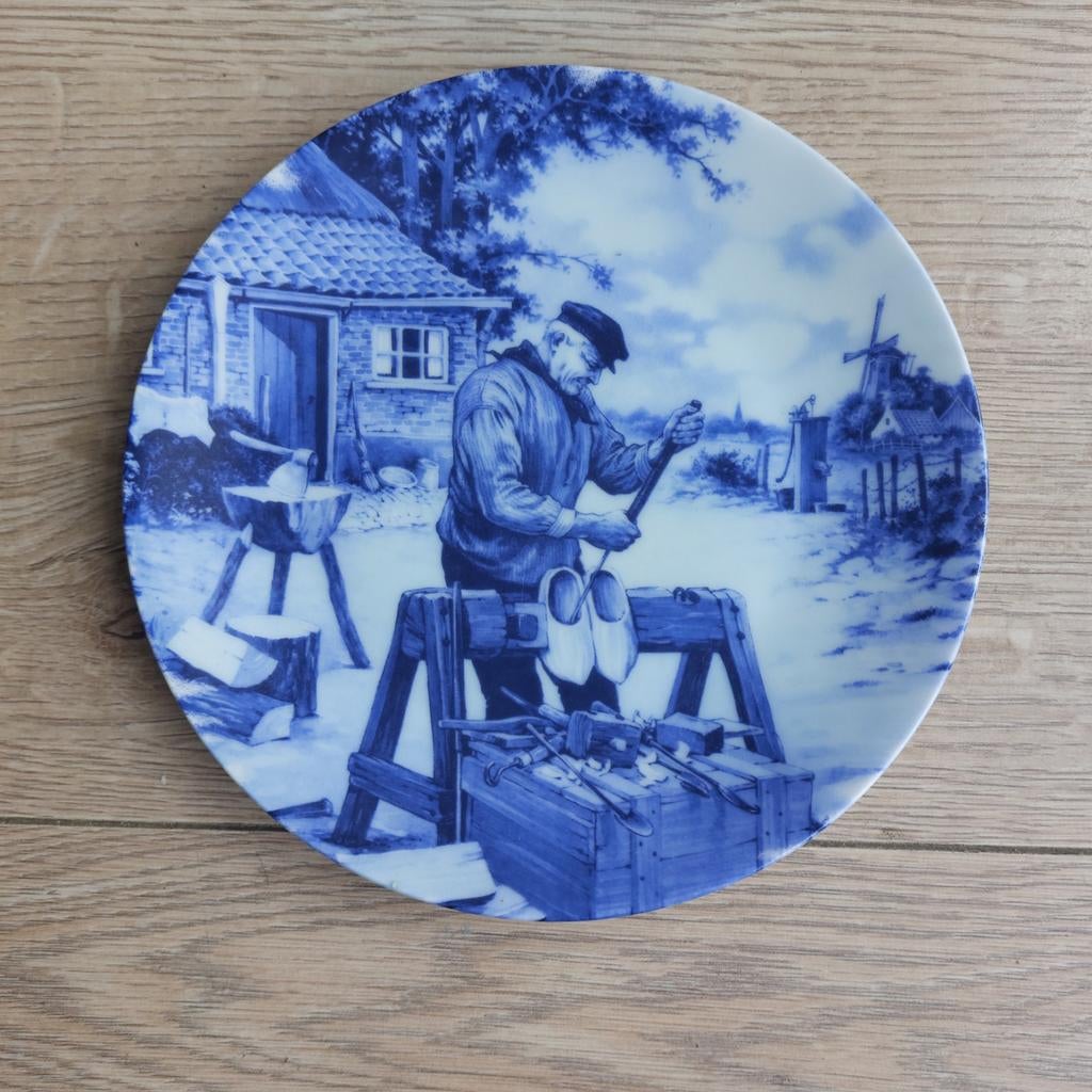 Delfts Blauw Wandbord Klompenmaker, Antiek en Kunst, Ophalen of Verzenden