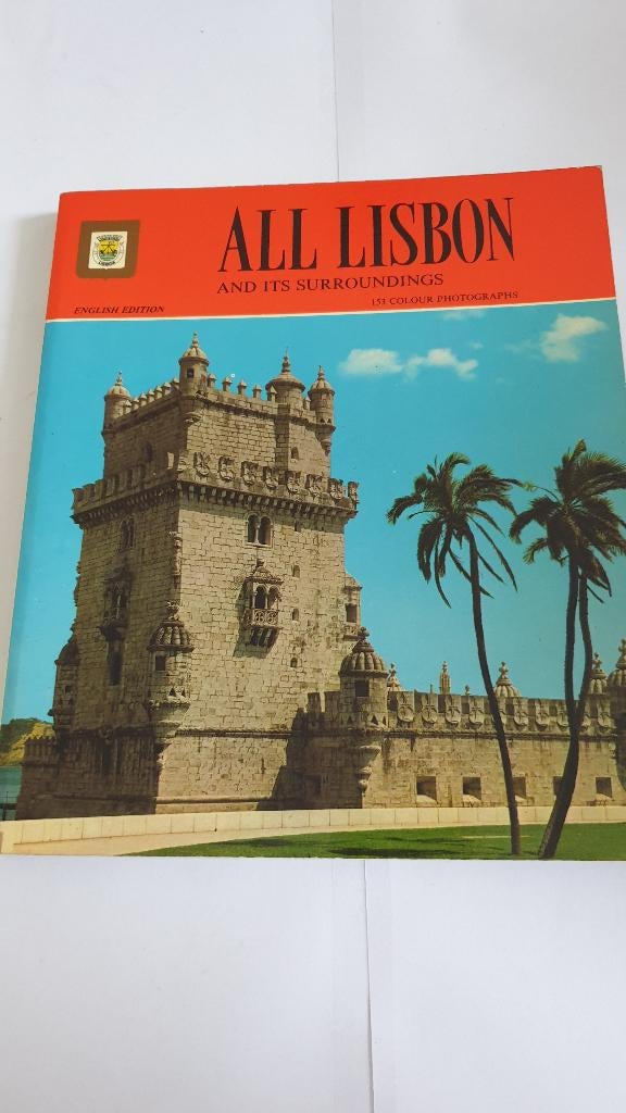 0898 all lisbon lissabon portugal .. Mooi fotoboek uit 1981, Verzenden, Europa, Reisgids of -boek, Overige merken