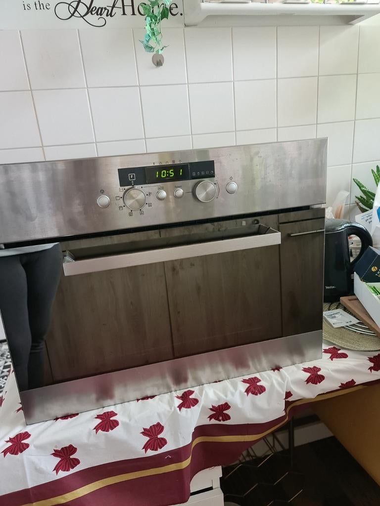 Inbouw combimagnetron met grillfunctie, Witgoed en Apparatuur, Gebruikt, 60 cm of meer, Oven met grill, Inbouw