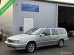 Volvo V70 2.5 Europa, 5 cilinder, Leder, Gebruikt, Lichtsensor, 1434 kg, 1600 kg