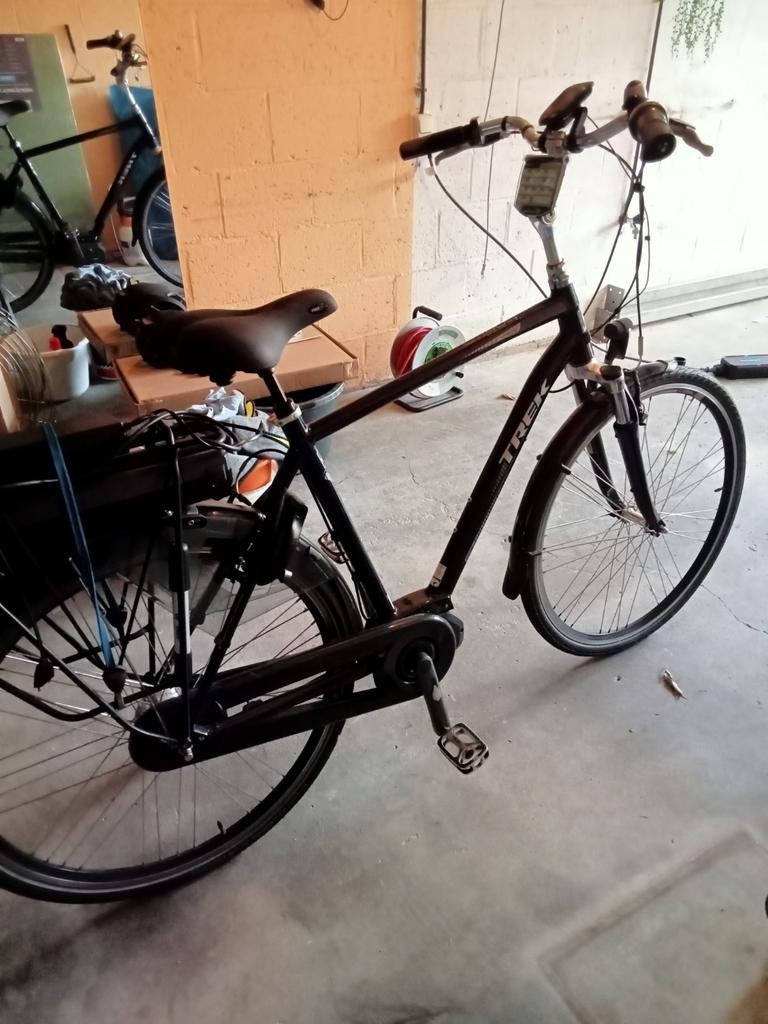 Trek E-bike LM 400 - Compleet met oplader en goede accu, Gebruikt, 51 tot 55 cm, 50 km per accu of meer, Ophalen