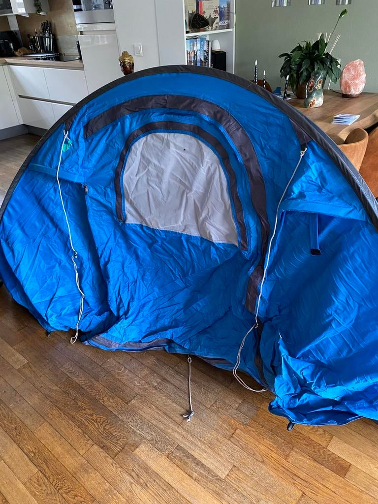 Pop up-tent, merk Wildebeast, Caravans en Kamperen, Ophalen of Verzenden, Tot en met 2