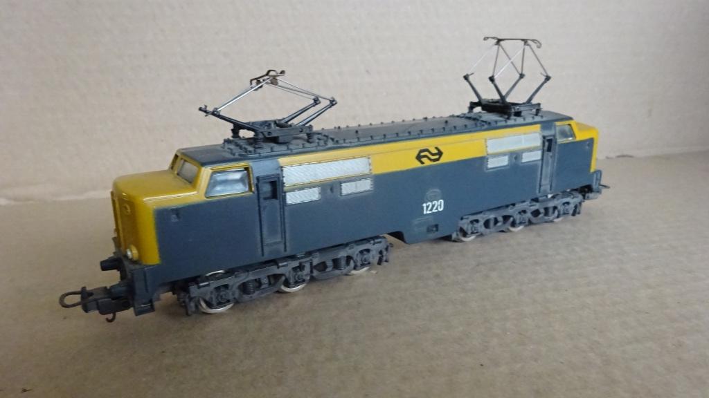 NS treinset met locomotief, wagons, rails en transformator, Hobby en Vrije tijd, Modeltreinen | H0, Gebruikt, Treinset, Gelijkstroom
