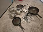 Grote set keukenspullen pannen, servies, bestek, pizza pan, Ophalen of Verzenden, Rvs, Pannenset