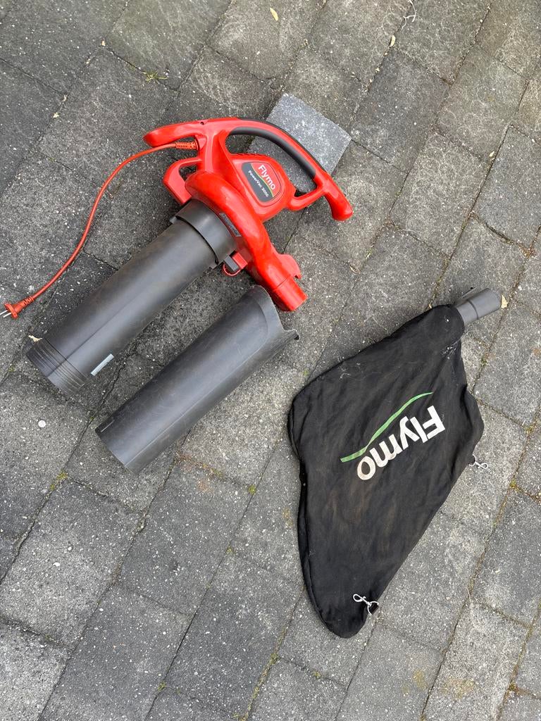 Flymo PowerVac 3000 Bladblazer en Bladzuiger, Tuin en Terras, Bladblazers, Ophalen, Gebruikt, Handgedragen, Met opvangzak