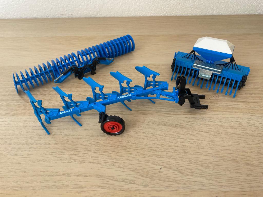 Siku 2051 Lemken ploeg met zaaimachine en rol, Overige merken, Gebruikt, 1:32 tot 1:50, Overige typen