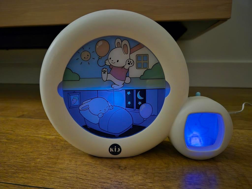 KID'Sleep Moon Slaaptrainer Nachtlampje Konijn, Ophalen of Verzenden, Gebruikt, Lamp