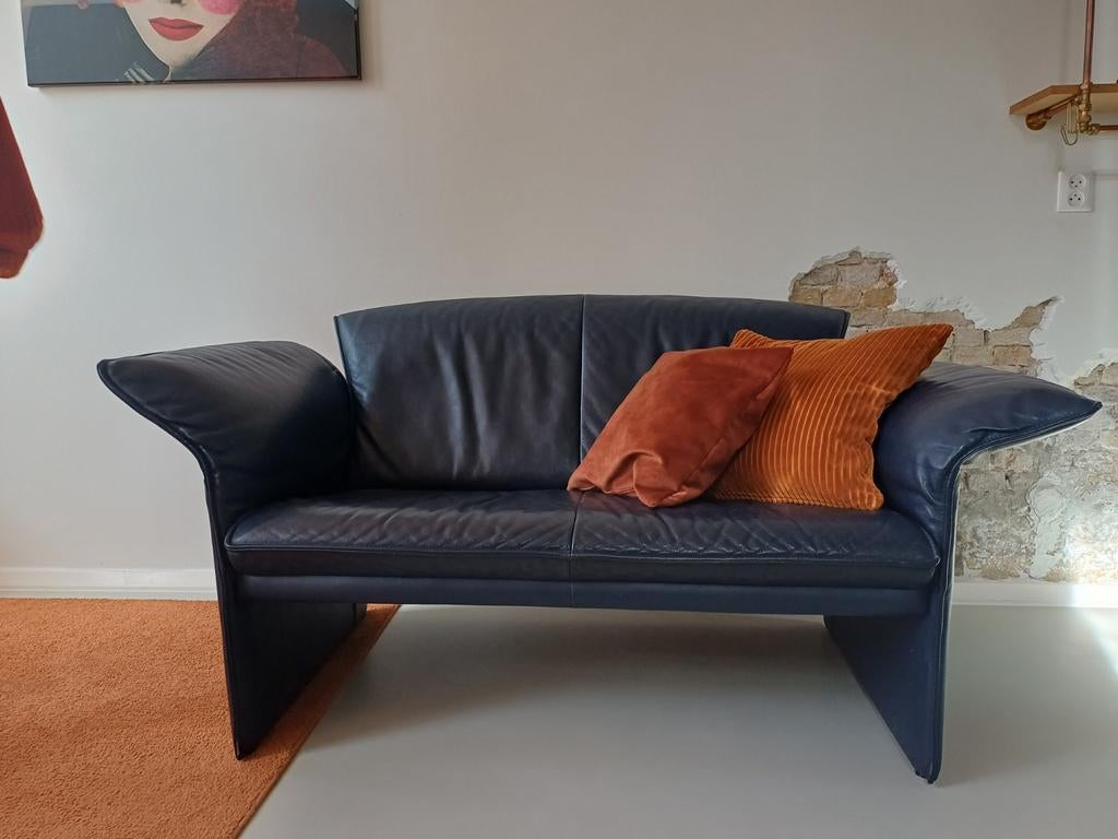 Design bank, merk Jori type Indy, blauw, Ophalen, Gebruikt, 75 tot 100 cm, Tweepersoons