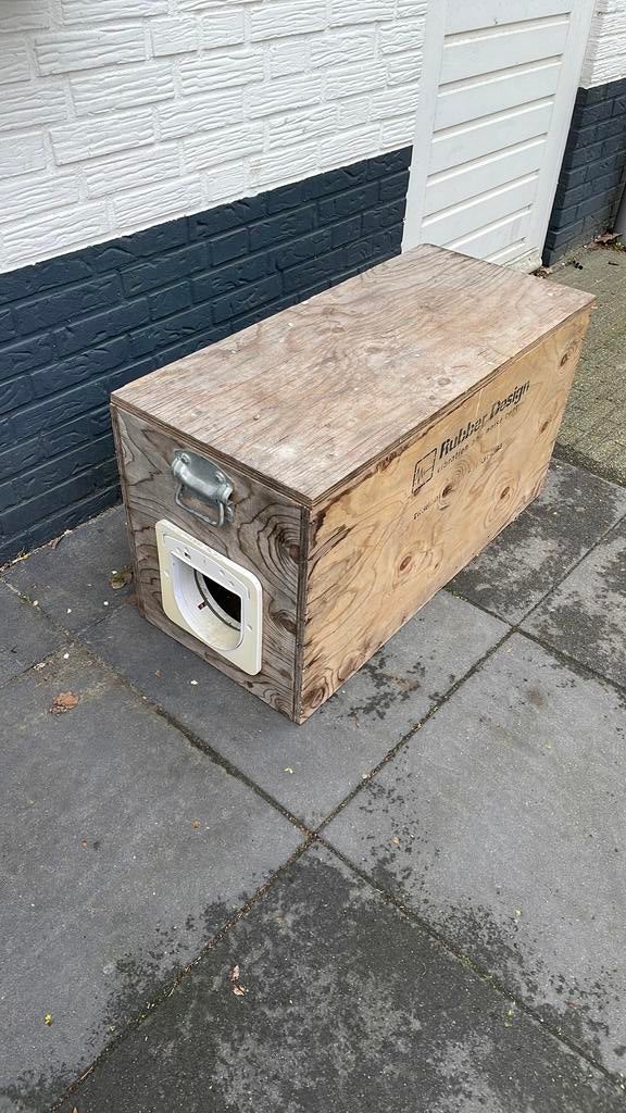 Katten kist voor buiten, Ophalen, Gebruikt, Open