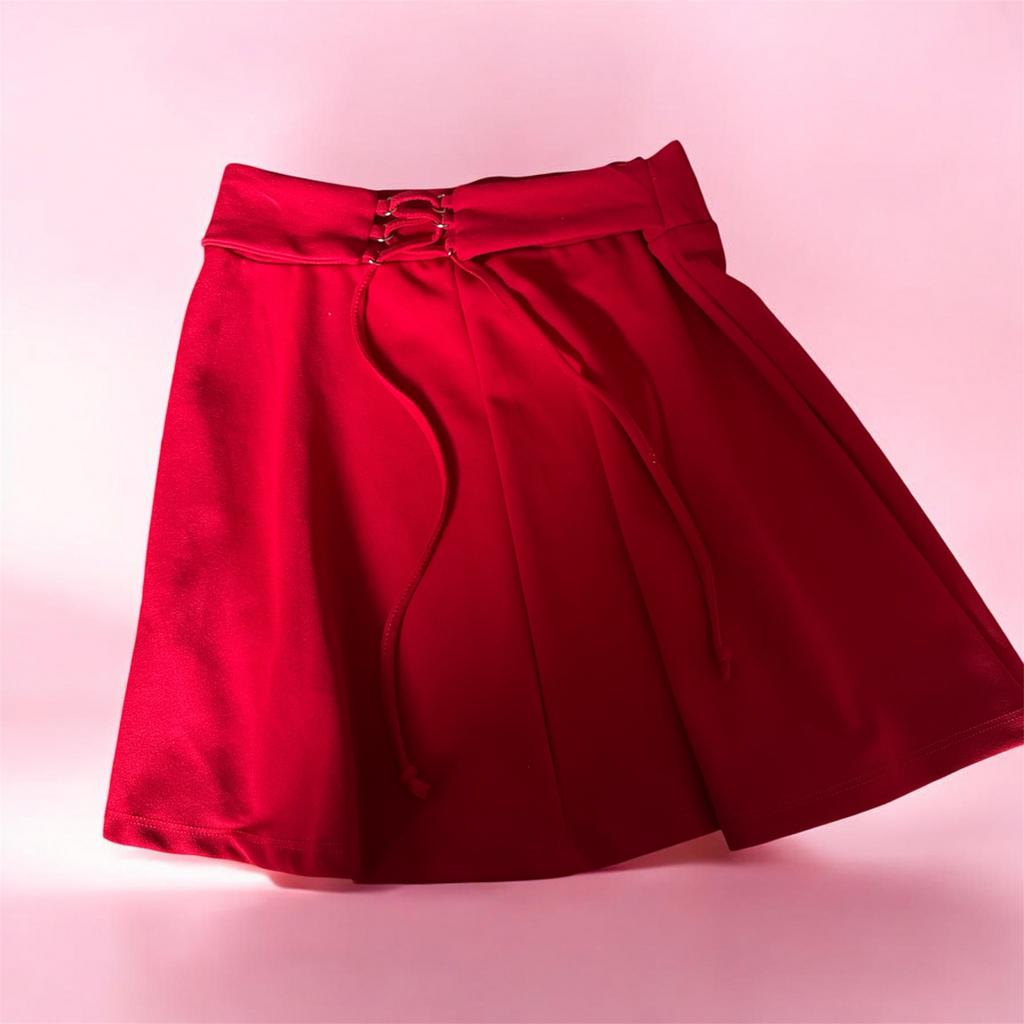 Rood rokje met vetersluiting - Maat XS, Kleding | Dames, Rokken, Verzenden, Maat 34 (XS) of kleiner, Gedragen, Boven de knie