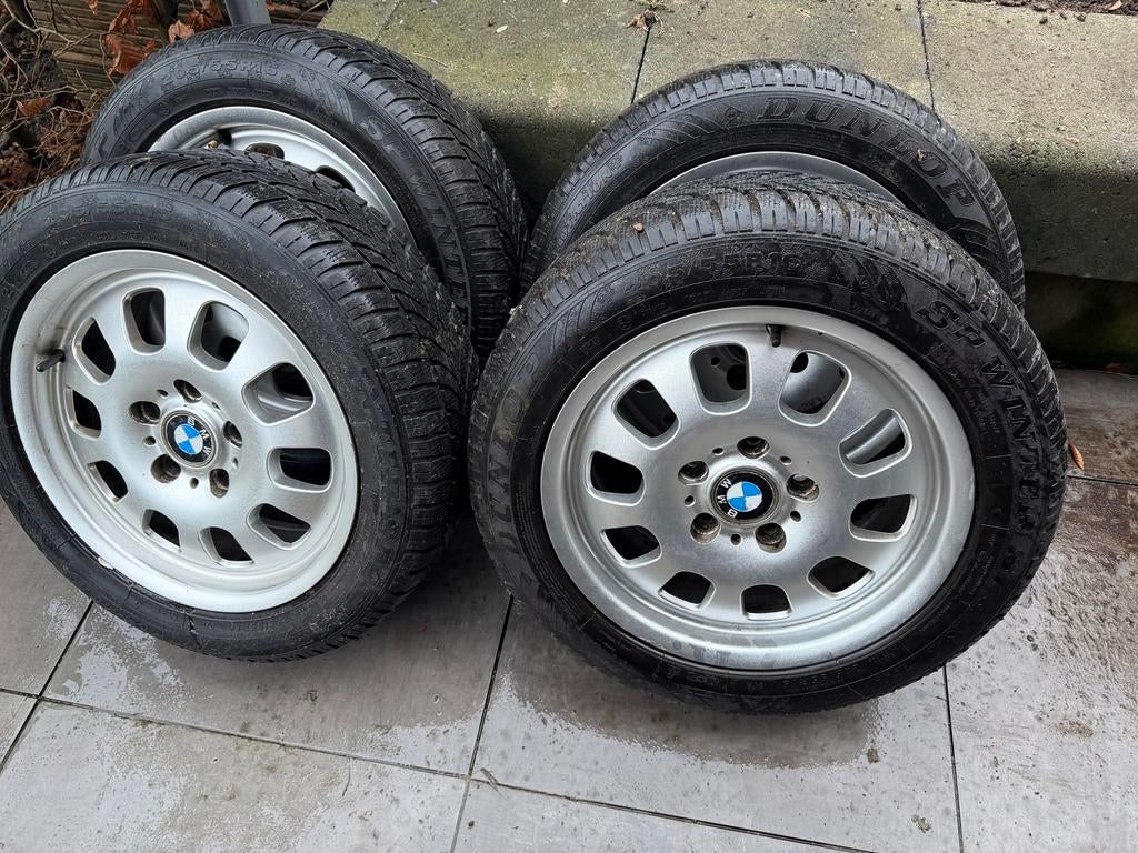 16 inch Aluminium velgen banden 205/55 R16, Ophalen, Gebruikt