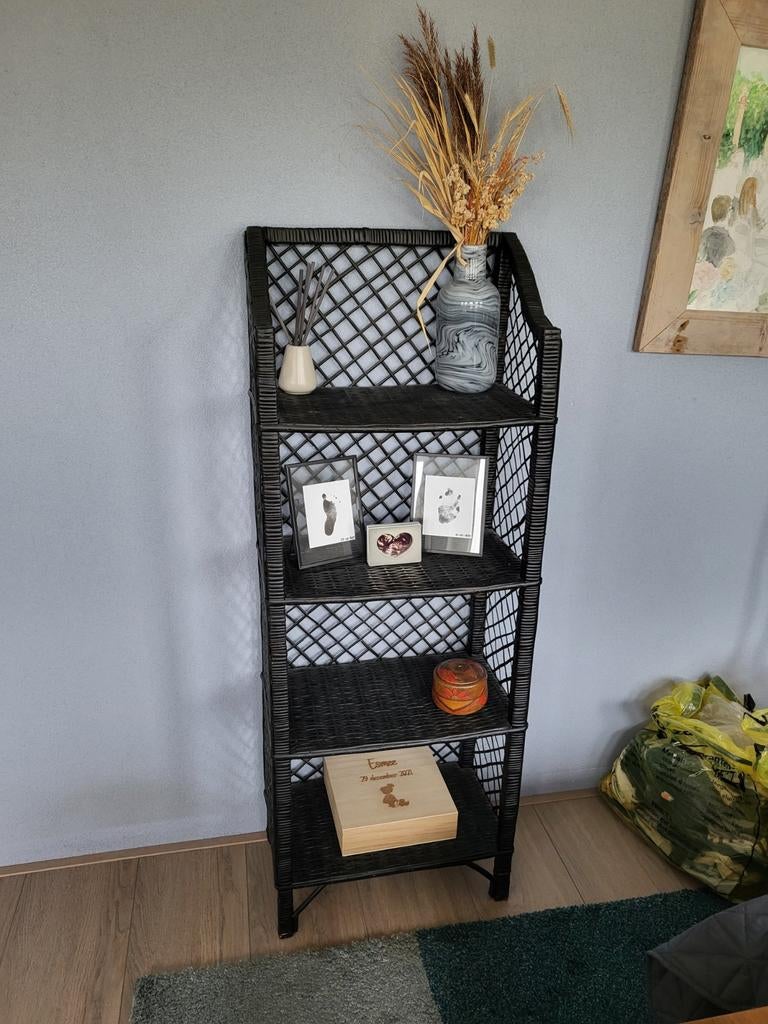Vintage zwarte rotan kast, Ophalen, Gebruikt, 25 tot 50 cm, 100 tot 150 cm