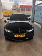 BMW 3-Serie 3.0 335 I Touring AUT 2007 Zwart, Auto's, BMW, Automaat, Achterwielaandrijving, Zwart, 10 km/l