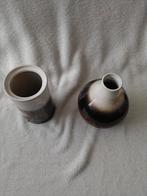 Twee keramieken vazen, wit, oranje en zwart, Antiek en Kunst, Antiek | Keramiek en Aardewerk, Ophalen of Verzenden