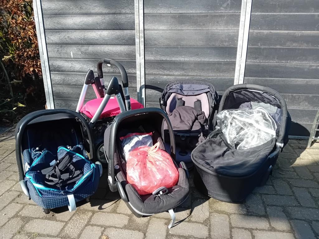 Zeer complete nette Maxicosi Mura 4 plus set : 75 euro!, Kinderen en Baby's, Kinderwagens en Combinaties, Ophalen, Maxi-Cosi, Verstelbare duwstang