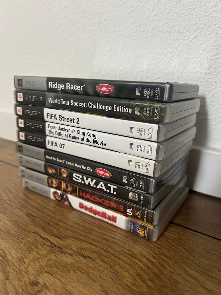 PSP spellen en films - Diverse titels, Spelcomputers en Games, Ophalen, Gebruikt, Overige genres