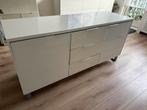 Dressoir wit met lades ( geen ikea), Ophalen, Gebruikt, 150 tot 200 cm, Moderne kast met zilveren grepen
