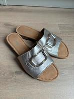 Gabor slippers maat 40,5 goud/brons NIEUW, Ophalen of Verzenden, Zo goed als nieuw, Overige kleuren, Slippers